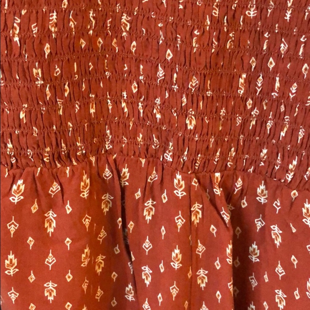 SOCIALITE Red Patterned Romper - Picture 2 of 3